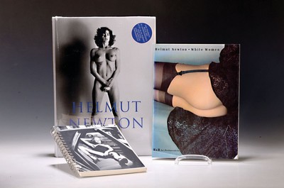 Konvolut zu Helmut Newton (1920-2004), "Sumo", Köln, Taschen 2009, in dt./frz./engl., anlässlich des 10-jährigen Jubiläums von Sumo, in ...