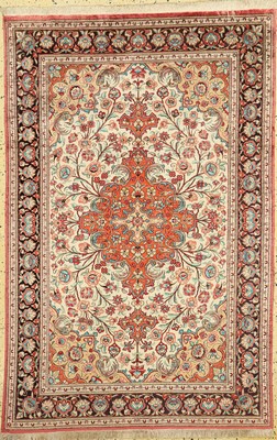 Ghom Seide alt, Persien, um 1960, reine Naturseide, ca. 161 x 105 cm, EHZ: 1-2