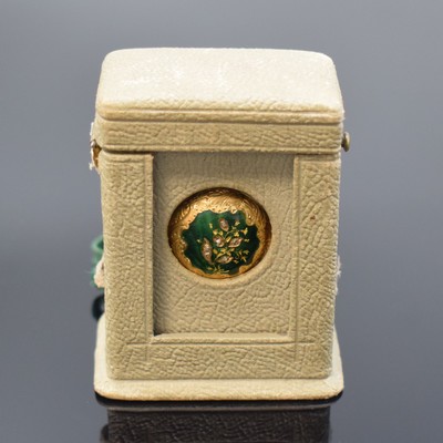 LeCOULTRE / GOLAY Fils & Stahl offene Damentaschenuhr in RoseG 750/000, Schweiz um 1870/1880, floral grav. Geh. dell., rücks. transluzid grün ...