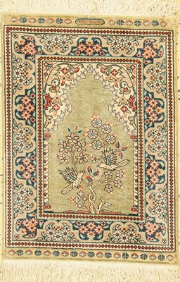 Hereke Seide fein, Türkei, signiert(Chinar), um 1960, reine Naturseide, ca. 44 x 32 cm, EHZ: 1