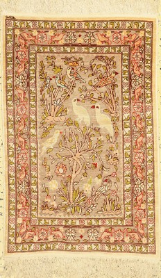 Hereke Seide fein, signiert, Türkei, um 1950, reine Naturseide, Metallbroschiert, ca. 100 x 66 cm, EHZ: 1-2
