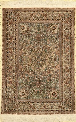 Herek seide Sehr fein, China, ca. 50 Jahre,reine Naturseide, ca. 93 x 63 cm, ca. 2,5 Mio.Kn/qm, EHZ: 1-2