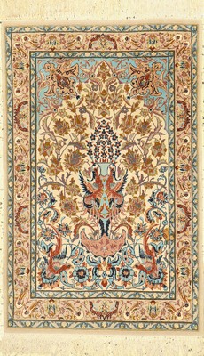 Esfahan fein, Persien, ca. 50 Jahre, Korkwolle mit und auf Seide, ca. 106 x 70 cm, EHZ: 1(kleiner Fleck)