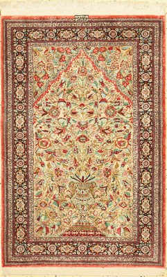 Ghom Seide, Persien, um 1950, reine Naturseide, ca. 128 x 85 cm, Reinigungsbedürftig, EHZ: 1-2