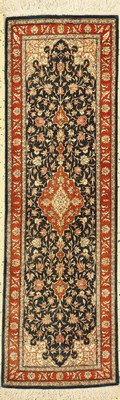 Ghom Seide, Persien, ca. 50 Jahre, reine Naturseide, ca. 120 x 37 cm, EHZ: 1