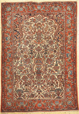 Esfahan antik, Persien, um 1900, Wolle auf Baumwolle, ca. 212 x 150 cm, Mottenfraß, EHZ: 3