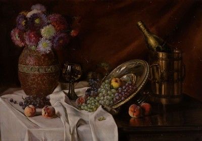 Philipp Frank, 1871-1951 Landau, Stillleben mit Blumen und Obst, Öl/Lwd, rechts unten signiert, ca. 70x98cm, Rahmen, kleinere Oberflächenschäden