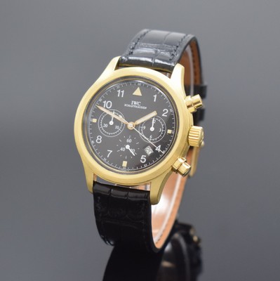 IWC seltene Herrenarmbanduhr "Der Fliegerchronograph" in GG 750/000 Referenz 3740, Schweiz um 1995, quarz, Lederband m. orig. GG 750/000 ...