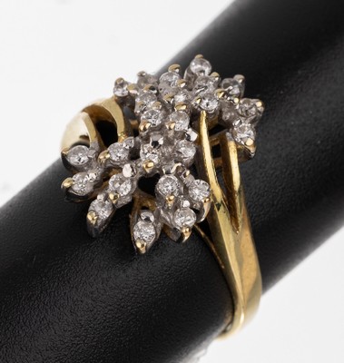 18 kt Gold Brillant-Ring, GG/WG 750/000, Brillanten zus. ca. 0.60 ct Weiß/si, total ca.3.5 g, RW 55