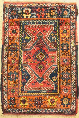 Karagecili alt, Türkei, um 1930/1940, Wolleauf Wolle, ca. 173 x 124 cm, EHZ: 1-2