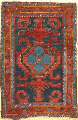 Kazak alt, Kaukasus, um 1920, Wolle auf Wolle, ca. 180 x 122 cm, EHZ: 3