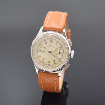 DOXA Schaltradchronograph Kaliber Valjoux 22, Handaufzug, Schweiz um 1940, verchr. Geh. beids. vergl., Boden später, silb. orig. Zifferbl. m. arab. ...
