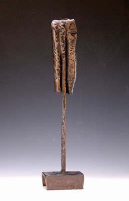 Helga Föhl, geb. 1935 in Berlin, kleine Venus, Bronze von 1996, dat. sign. HF, num. 5/10, H. ca. 46 cm