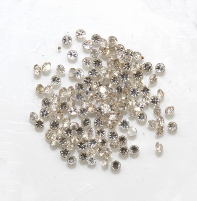 Lot Diamanten zus. ca. 1.00 ct feines Weiß- Weiß (G-H)/vs, Durchm. ca. 1.15 - 1.20 mm, Ausfassware