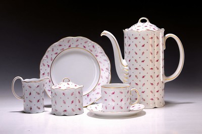 Kaffeeservice, Rosenthal, Classic Rose, Streublümchendekor, Porzellan, für 13 Personen, 14 Kuchenteller D. 19,5 cm, 13 Tassen mit UT, Kaffeekanne, ...