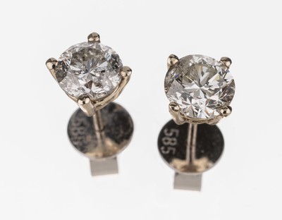Paar 14 kt Gold Brillant Ohrstecker, WG 585/000, 2 Brillanten zus. ca. 2.05 ct Weiß- l.get.Weiß/p