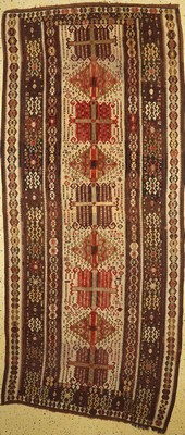 Kars Kelim, Türkei, um 1930/1940, Wolle auf Wolle, ca. 350 x 155 cm, verfärbt, EHZ: 2