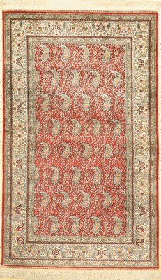 Hereke Seide, China, ca. 50 Jahre, reine Naturseide, ca. 153 x 92 cm, EHZ: 1-2