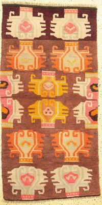 Tibet alt, um 1940, Wolle auf Baumwolle, ca. 160 x 81 cm, Mottenfraß, EHZ: 3