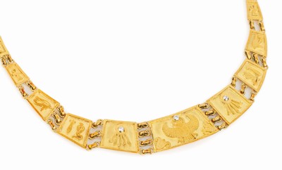 18 kt Gold Brillant Collier, Einzelanfertigung mit ägyptischen Motiven, 3 Brillanten zus. ca. 0.06 ct Weiß/si, total ca. 29.1 g, L ca. 39.5 cm