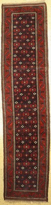 Belutsch antik, Persien, um 1900, Wolle aufWolle, ca. 377 x 90 cm, EHZ: 4