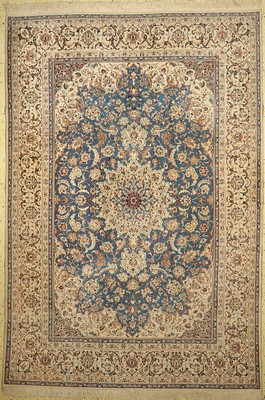 Nain fein(9 La), Persien, um 1960, Korkwolle mit Seide, ca. 315 x 215 cm, ca. 500.000 Kn/qm, EHZ: 2