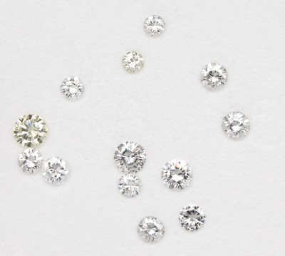Lot 13 lose Brillanten, 2.34 ct Weiß-Getönt-Gelb/si-p