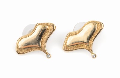 Paar 14 kt Gold Brillant-Ohrstecker, GG 585/000, abstrakte Gingkoform, 2 Brillanten zus. ca. 0.05 ct Weiß/p, ca. 2.7 x 2 cm, ca. 10.9 g, ...