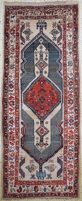Antiker Sarab, Persien, um 1900 , Wolle auf Wolle, ca. 265 x 114 cm, EHZ: 2