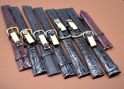 GLASHÜTTE ORIGINAL 7 Kroko-Lederbänder für Armbanduhren und 1 neutrales Band, um 2000, für 20 mm Anstoß (gemessen 19,5 - 20,5), 6 schwarze und ...