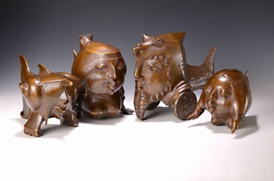 Gernot Rumpf, geb. 1941 Kaiserslautern, Kaiserslauterner Fischfamilie, vier Bronzen, alle sign. und dat. 1978, Vater num. 4/25, H. ca. 23cm, Mutter ...