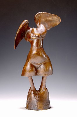 Gernot Rumpf, geb. 1941 Kaiserslautern, Torso mit Flügeln, Bronze, num. 11/30, H. ca. 34cm