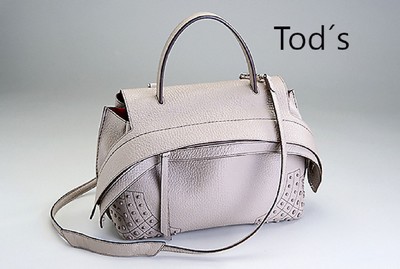Tod's Tasche Wave Bag, feinstes Kalbsleder, taupe, innen mit rotem Alcantara, breiter Henkel, Reißverschluß, abnehmbarer Schulterriemen, ...
