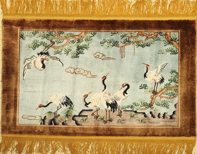 Peking Seide, China, ca. 50 Jahre, reine Naturseide, ca. 156 x 100 cm, EHZ: 1-2