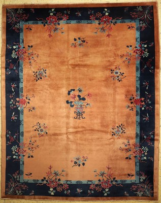 Antiker Peking, China, um 1900, Manchester-Korkwolle, ca. 355 x 280 cm, EHZ: 1-2