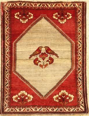 Ghaschgai alt, Persien, ca. 60 Jahre, Wolleauf Wolle, ca. 160 x 123 cm, EHZ: 2, (Restauriert)