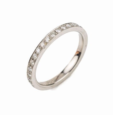 Platin Brillant-Ring, 950er Platin, rundum bes. mit Brillanten zus. ca. 1.0 ct Weiß/si, RW 53, ca. 3.6 g
