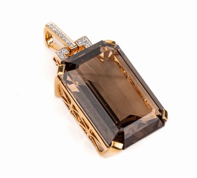 18 kt Gold Rauchquarz-Brillant-Anhänger, RoseG 750/000, Rauchquarz im Treppenschliff ca. 30.00 ct, 15 Brillanten zus. ca. 0.15 ct Weiß/si, ca. 3.5 ...