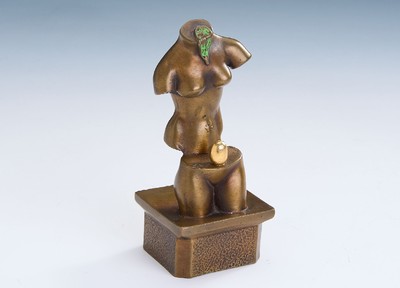 Miniatur Skulptur nach Salvador Dali, Bronze, 1995, ursprünglich Verschluss für Parfumflakon, zweigeteilter Frauentorso, mit zerlaufenden Uhr ...