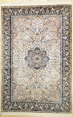 Lahor, Pakistan, um 1960, Wolle auf Baumwolle, ca. 182 x 121 cm, EHZ: 2