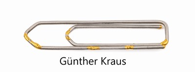 Platin und Gold Krawattenklammer, in Form einer Büroklammer, Platin 950/000 und Feingold, Meistermarke GK - Günther Kraus, Stuttgart, L. ca. 6 cm, ...