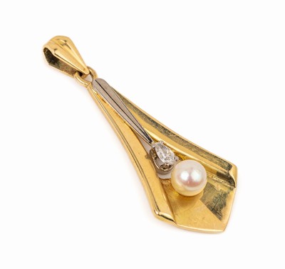 14 kt Gold Diamant-Perl-Anhänger, GG/WG 585/000, tropfenförmig, 1 facett. Diamanttropfen ca. 0.20 ct Weiß/si, 1 Akoyazuchtperle, D. ca. 5.6 mm, ...