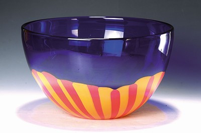 Große Schale/Schüssel, Seguso Murano, blaugrundig mit orangefarbenen und roten streifigen Einschmelzungen, am Boden signiert, ca. 20.5 cm, D. 34 cm