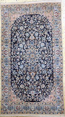 Nain, Persien, um 1950, Korkwolle mit Seide, ca. 201 x 115 cm, EHZ: 2