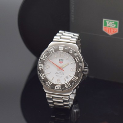 TAG HEUER Herrenarmbanduhr Formula 1 in Stahl Referenz WAC111, Schweiz verk. lt. beil. Pap. 10/2005, quarz, Boden verschr., orig. Gliederband m. ...