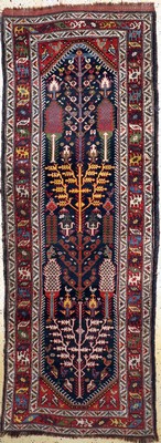 Kurdi Dorfteppich, Persien, um 1910/1920, Wolle auf Wolle, ca. 306 x 113 cm, EHZ: 2
