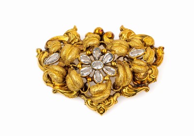 14 kt Gold Brosche um 1830/40, GG 585/000, gepr., florales Motiv, Blüte mit 9 Aquamarinen (vermutlich) ausgefasst zus. ca.4.50 ct, rücks. alte ...