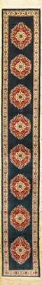 Istanbul Seide, Türkei, ca. 40 Jahre, reineNaturseide, ca. 222 x 34 cm, ca. 1,0 Mio. Kn/qm, EHZ: 1