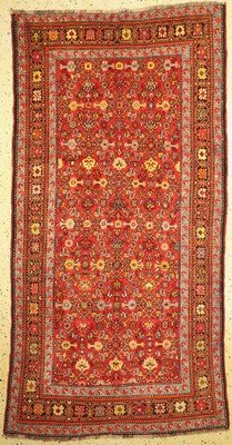 Karabagh alt, Kaukasus, um 1930, Wolle auf Wolle, ca. 290 x 155 cm, EHZ: 2, (kleine Restaurierungen).