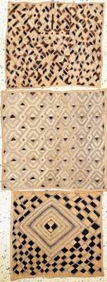 3 Showa Textilien, Kongo, Anfang 20.Jhd, Raphia-Plüschgewebe, ca. 60 x 56 cm, EHZ: 2